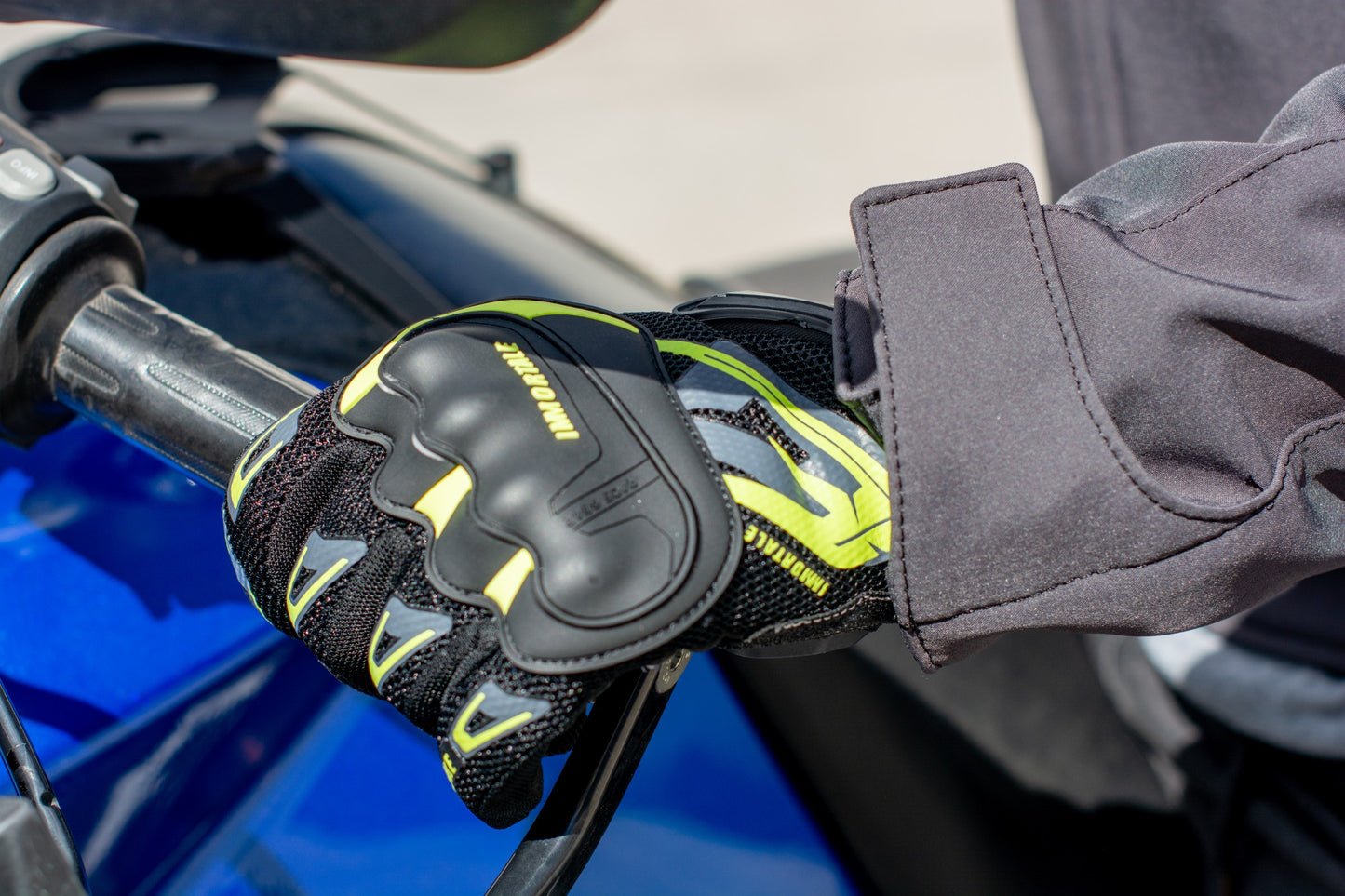 GUANTE BASICO IMMORTALE | HIVIS / NEGRO | SKU: IMBASHIV-#