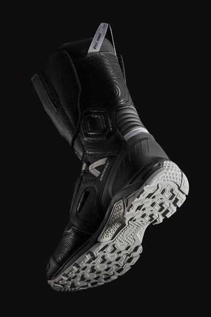 BOTA SD-BA6 STELVIO ALTA NEGRA/GRIS | SKU: SD3700601-#