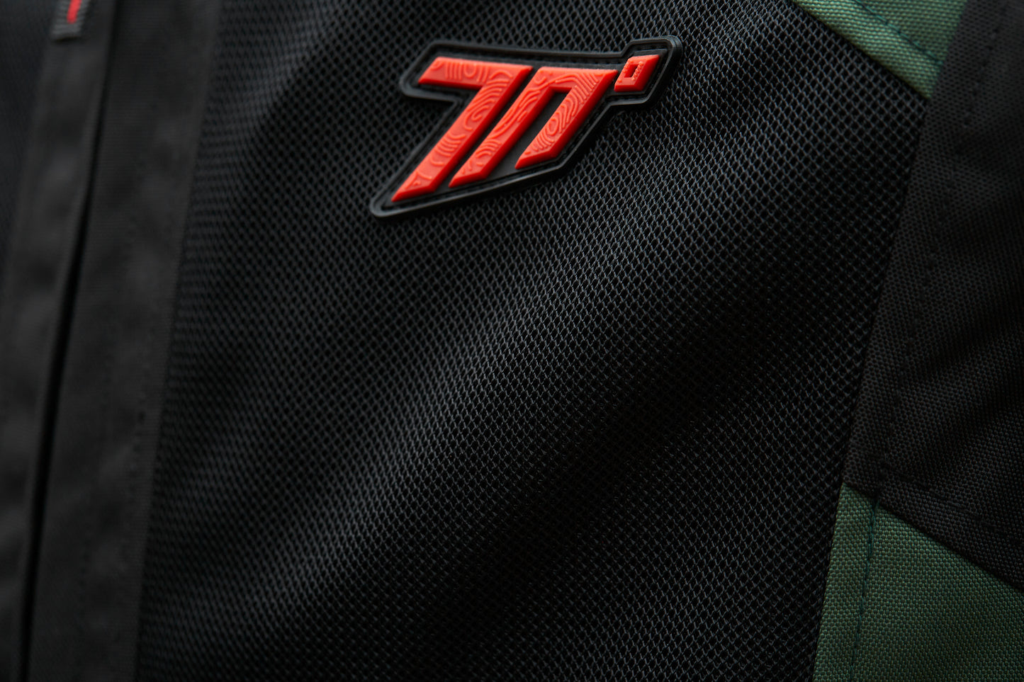 CHAQUETA SD-JT66 SAHARA HOMBRE VERDE MILITAR/ROJO | SKU: SD2306622#