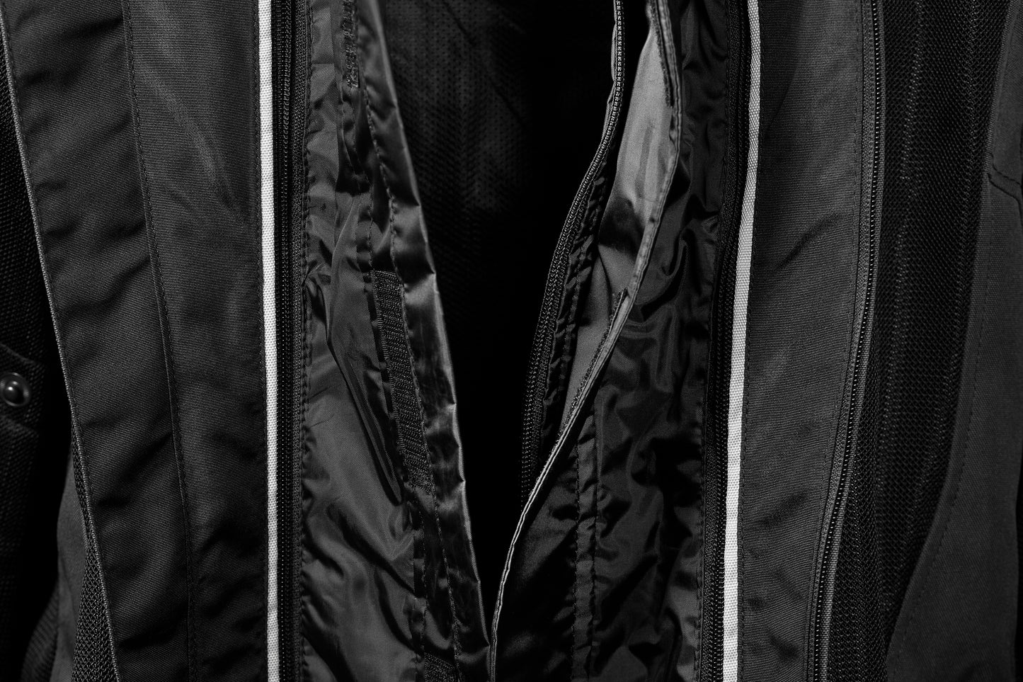 CHAQUETA SD-JT66 SAHARA HOMBRE VERDE MILITAR/ROJO | SKU: SD2306622#