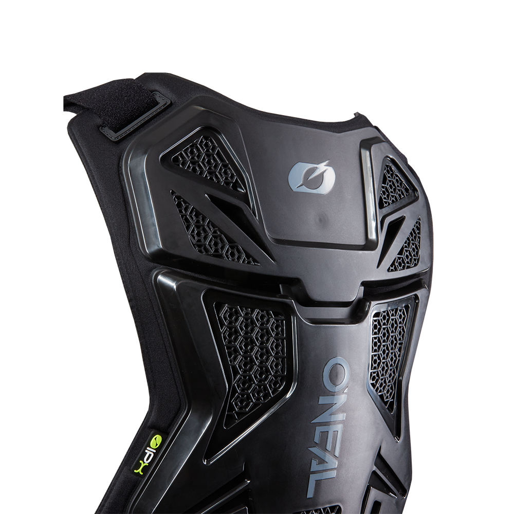 PROTECTOR DE PECHO SPLIT PRO V.22 | NEGRO | SKU: 0461-100